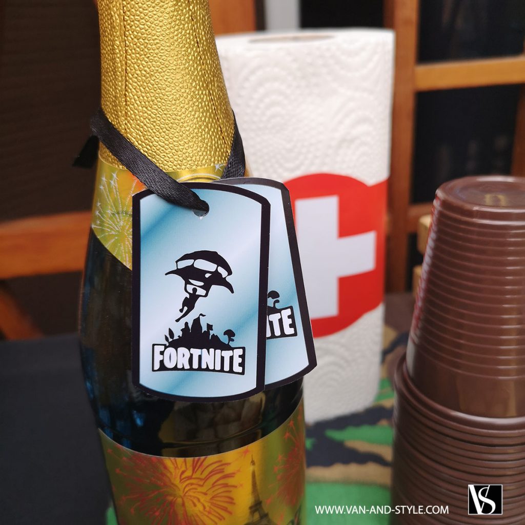 Médaillon pour bouteille pour un anniversaire Fortnite